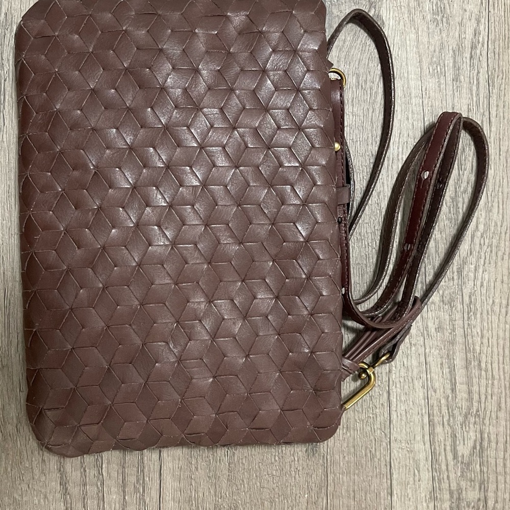 NWT Madewell Puff Crossbody Bag color Raisin